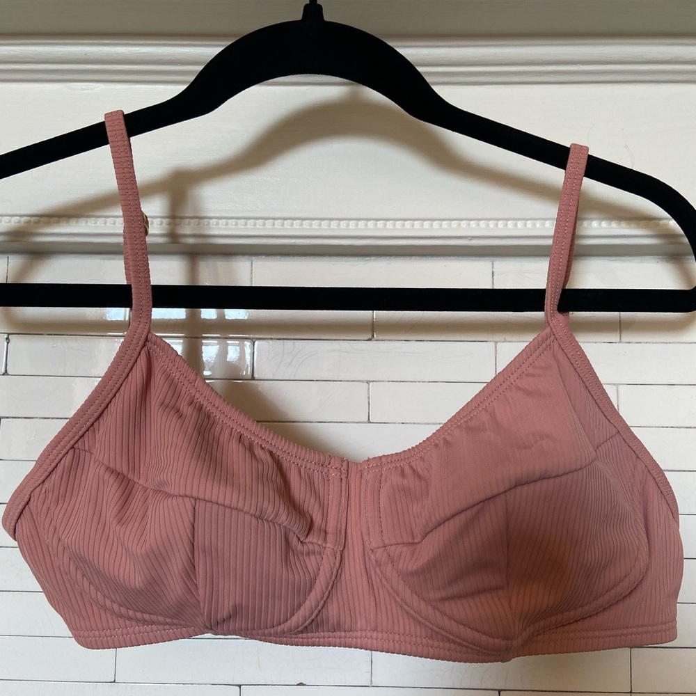 Women's Pink Ribbed Bikini Top